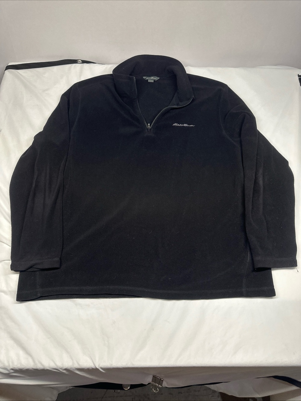 Eddie Bauer Men's Black Half-Zip Fleece Pullover